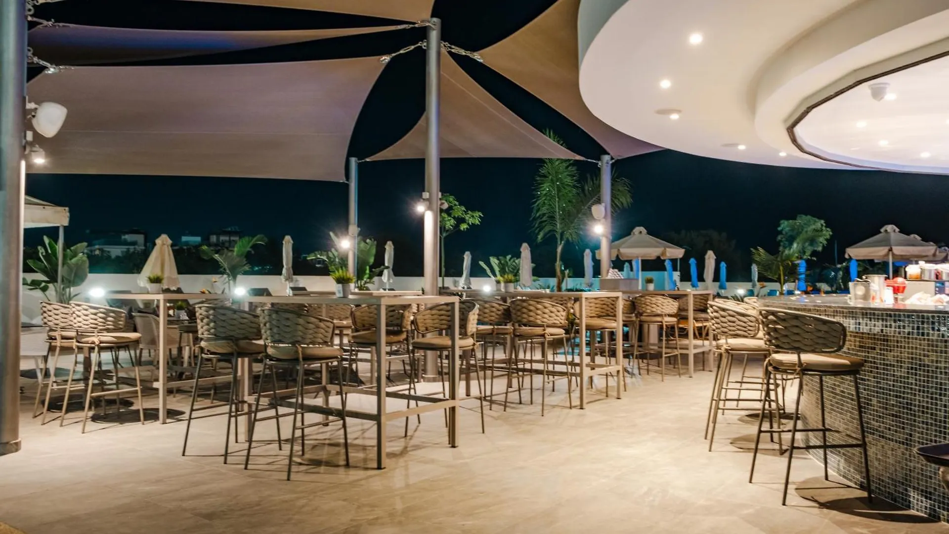 Kapetanios Bay Hotel Protaras