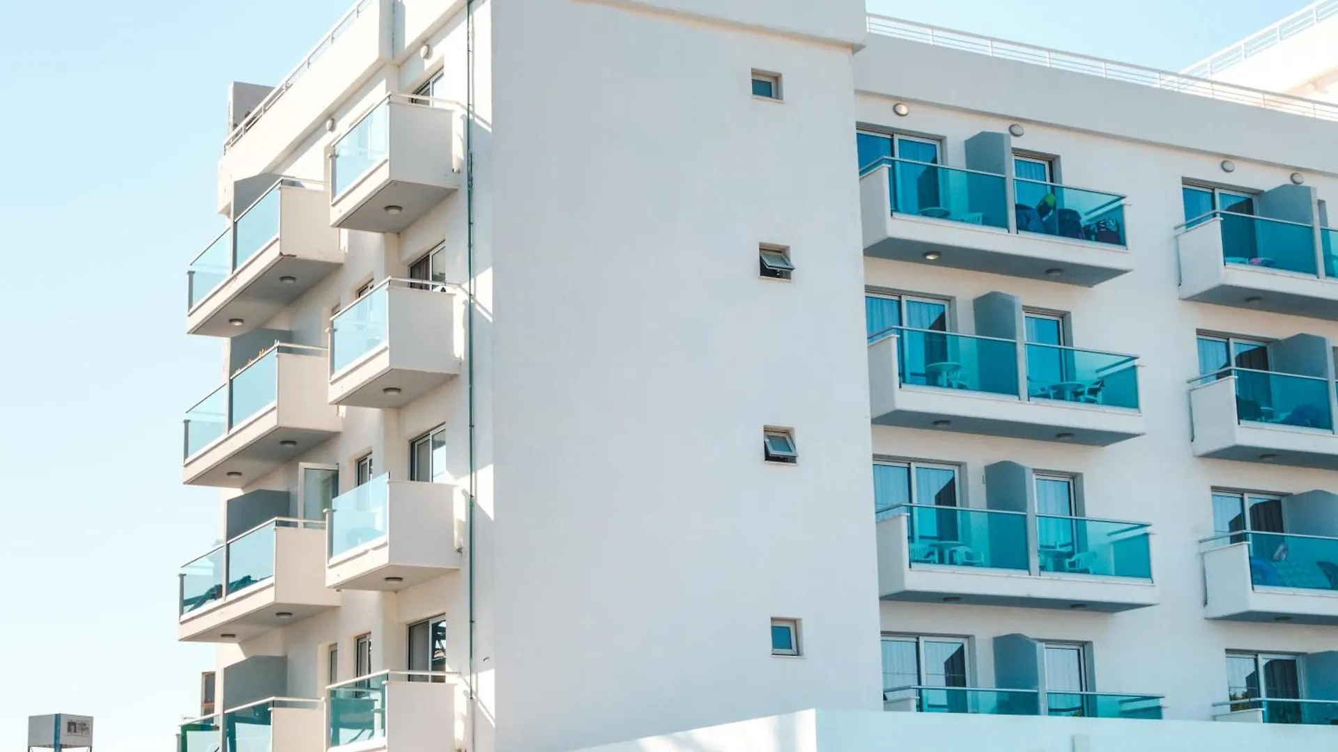 Kapetanios Bay Hotel Protaras