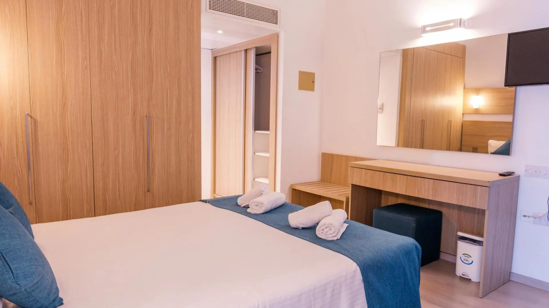 Kapetanios Bay Hotel Protaras
